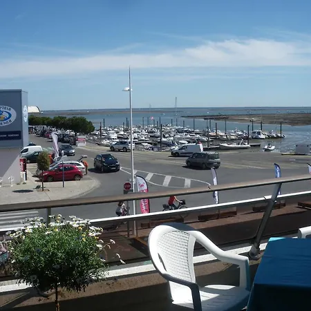 Les Huniers Apartment Arcachon Exterior photo